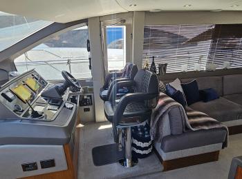 Sunseeker - Manhattan 66