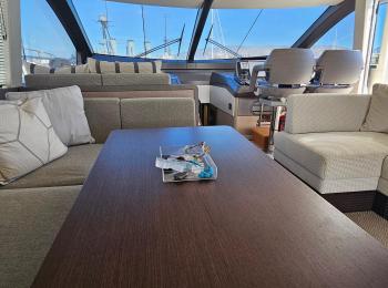 Sunseeker - Manhattan 66