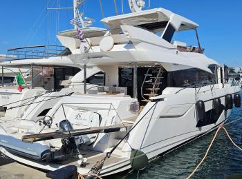 Sunseeker - Manhattan 66